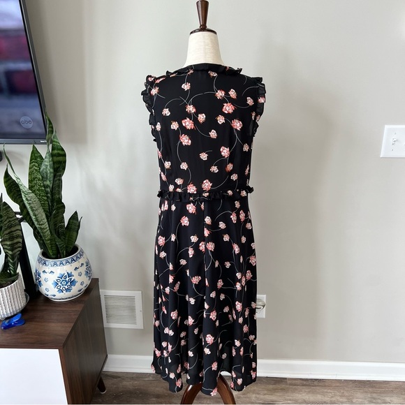 Who What Wear Floral Ruffle MIDI Dress - Picture 3 of 8